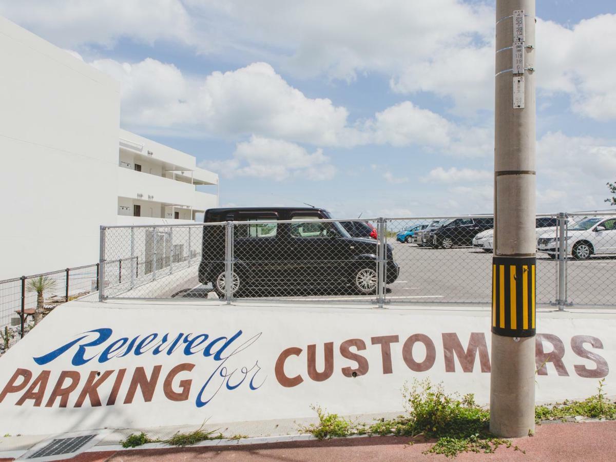 Hideout Okinawa Uruma Exterior photo